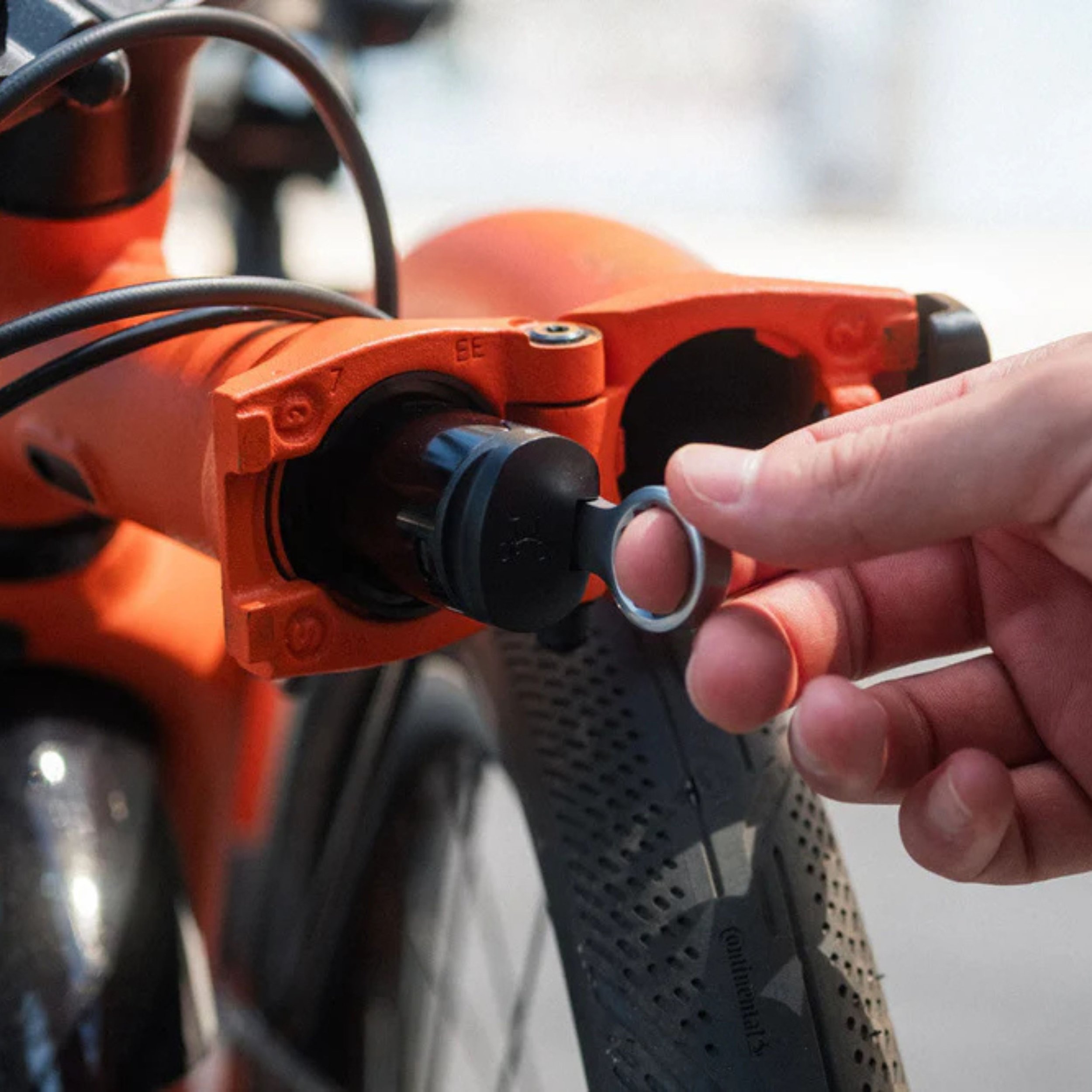 Brompton Puncture pouch for all Brompton bikes. Comes with tube